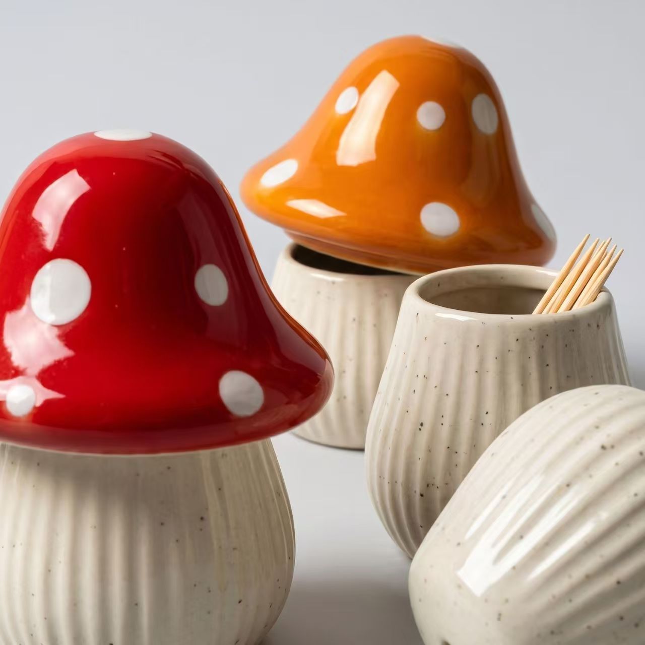 Cartoon Mushroom Ceramic Stora - đánh giá và giá Kitchen Gadgets Storage